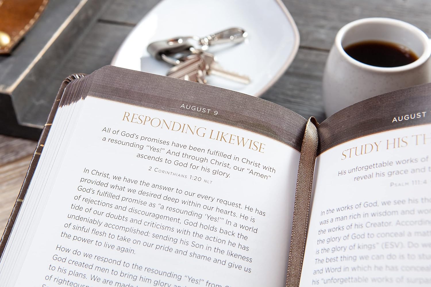 Jesus First for Men: 365 Devotions to Start Your Day