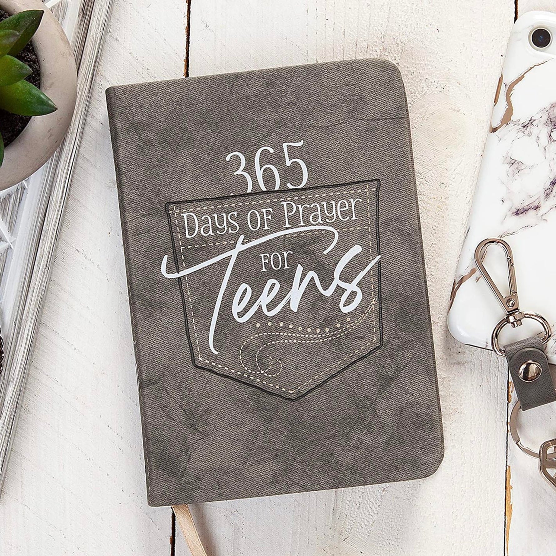 365 Days of Prayer: Teens - Affirm The Word Literary